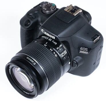 Yenidir demek olar işlenmeyib qutusu falan her şeyi var