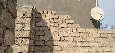 kohne evler: 4 otaqlı, 2 kv. m — 9