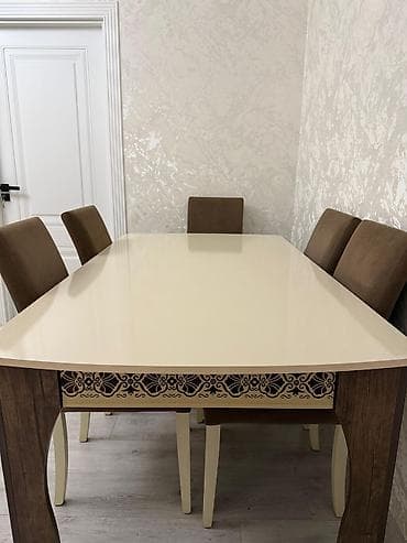 Masa ve 6 stul satılır📍yaxşı veziyyetde📍300azn✅Unvan Qaraçuxur 9153