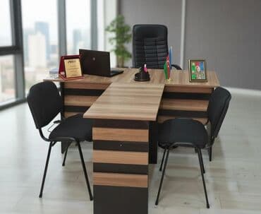 Yeni, Müdir üçün, Dördbucaq masa