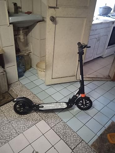 3 tekerli moto: Şəhər tipli skuter – Scooter Urban — 1