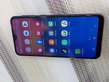 Samsung Galaxy A20, 32 GB, rəng - Qara, Barmaq izi — 2