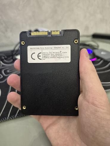 SSD diskləri: Daxili SSD disk < 120 GB, 2.5", Yeni — 2