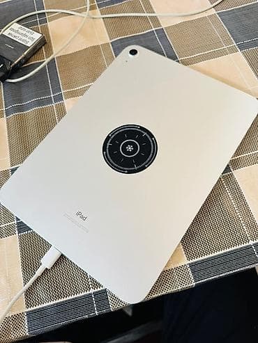 ipad pro qiyməti: Apple iPad planşet - Korpus: gümüş rəngli alüminium, yastı kənarlar — 3