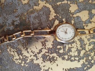 el fecr saat: Yeni, Qol saatı, Luch, rəng - Sarı — 2