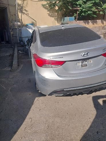 Hyundai Elantra 2011 Qezali satlir YPX Aryisi var — 9