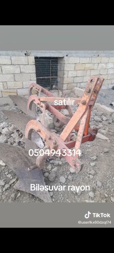 Kənd təsərrüfatı işləri üçün nəzərdə tutulmuş bu kotan, torpağın