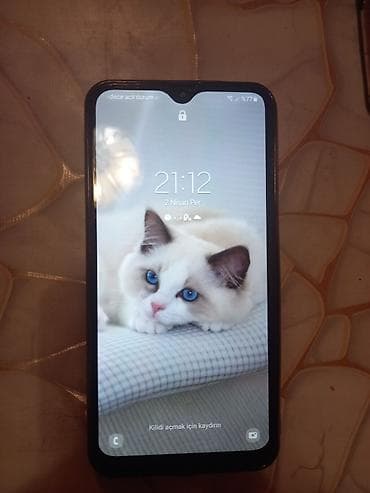 Samsung Galaxy A10, 32 GB, rəng - Qara, İki sim kartlı
