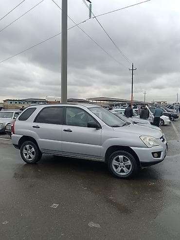 ford transit 2011: Kia maşın satılır 2 mator benzin 4 çeken 352000 prapeq vuruqsud — 10