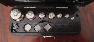 qizil onluq qiymeti: Təlim üçün tərəzilər,labaratoriya 1970 ci il — 2