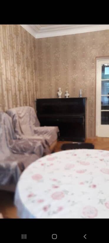 xutor kiraye: Səbail rayonu,Azneft dairəsi yaxınlığında,6 nömrəli məktəbin — 3