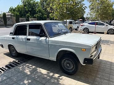 avtomobil ehtiyat hisseleri: VAZ 2107 maşın idyal vezyetdedi bir kirel deyşib aparatura var qalan — 6