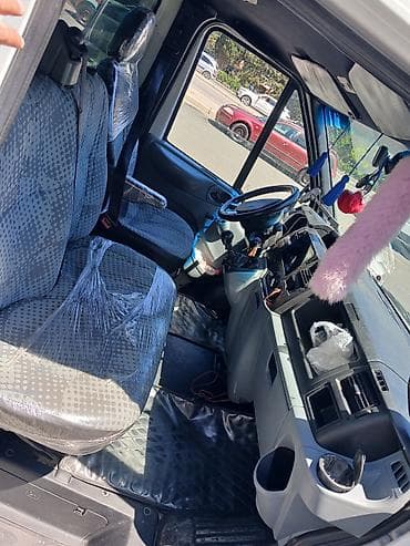 evakuator: Evakuator (avto-daşıyıcı) — Ford Transit əsaslı Xüsusiyyətlər: - — 5