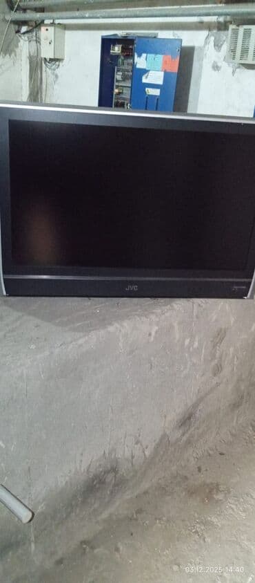 tevizorlar: Televizor JVC LCD 32" — 2
