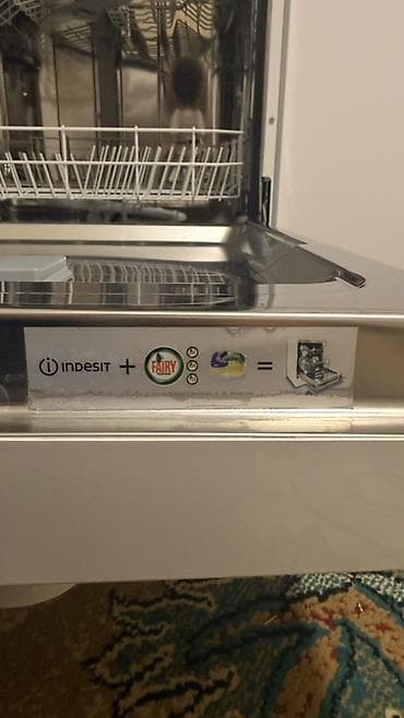 qaz sobalar: Qabyuyan maşın Indesit, Tam qabaritli (60 sm.), Ayrıca dayanan — 7