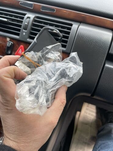 шины 13: Nokia telefonu ücün.Maşin aksesuarı.Tazadir.2 adadir. biri 13 azn — 14