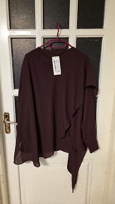 kişi ucun əl cantaları: Etiketi ustunde. 42 olcu. metrolara 2 azn — 1