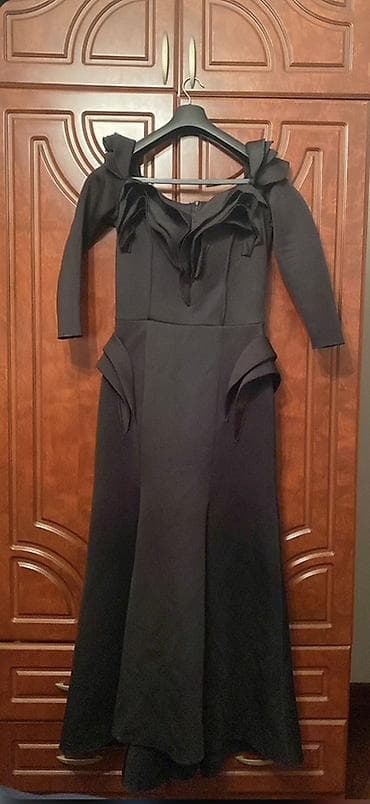 yara parfum: Ziyafət donu, Maksi — 1