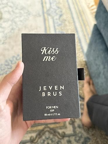 Orginal Jeven Brus “Kiss Me” – kişi üçün Eau de Parfum - Həcm: 50 ml — 3