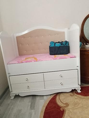 Qız üçün, Çarpayı, Bazalı, Matras ilə, Siyirməli lalafo.az -da Qız üçün, Çarpayı, Bazalı, Matras ilə, Siyirməli
