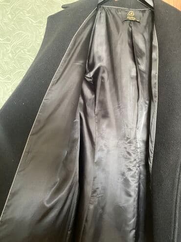 qadın üçün toxunma kardiqanlar: Qadın palto - Uzunluq: dizə yaxın orta uzunluq - Qalın, isti parça; — 2