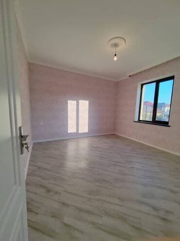 yeni evlər: Qaraçuxur qəs. 4 otaqlı, 200 kv. m, Yeni təmirli — 21