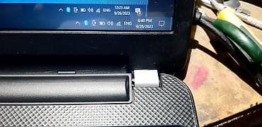 Dell.CORE I5.RAM 8.VGA 1696 Mb. Processor Core i5-3317U.1.70 Ghz Ram -