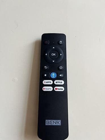 iphone 14 pro max irsad: BENK markalı smart TV pultu. Pult üzərində əsas idarəetmə düymələri — 1