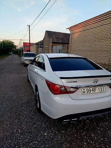 kia rio 2008: Hyundai Sonata: 2 l | 2022 il Sedan — 2