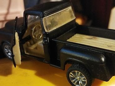 Velosiped aksesuarları: Qara rəngli metal miniatür pikap modeli - Klassik üslubda pikap — 3