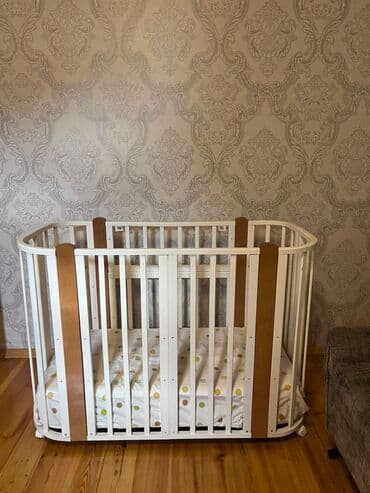 Tofas: Oğlan və qız üçün, İşlənmiş, Yumru, Beşik, Matras ilə, Yellənmə mexanizm ilə — 1