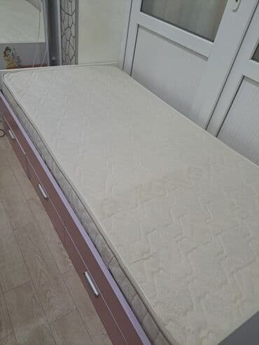 taxta yeşiklər: İşlənmiş, Təknəfərlik çarpayı, Bazasız, Matras ilə, Siyirməli — 1