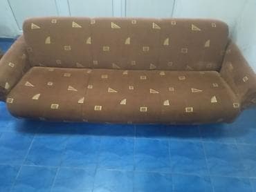 kresli: Qonaq otağı mebel dəsti Tərkibi: - 3 nəfərlik divan bagajlı açılan - — 4