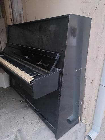 pianolar ucuz: Upright pianino – “Красный Октябрь” (Krasniy Oktyabr) model — 2