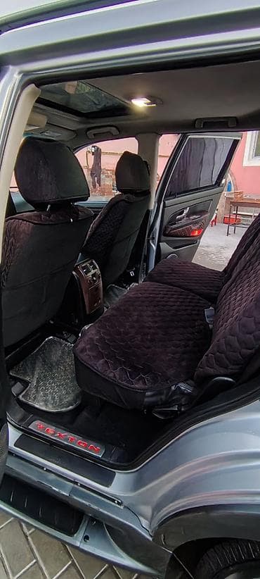 maşın rol: Ssangyong Rexton: 2.7 l | 2005 il 134876 km Ofrouder/SUV — 9