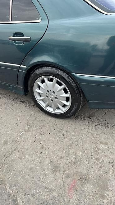 avtomobil barter: Disk təkər Mercedes-Benz 205 / 55 / R 16, 5 Boltlu — 4
