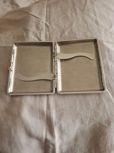 Qadın geyimləri: Metal siqaret futlyarı - Material: paslanmayan metal gövdə, üst — 2