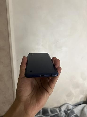 samsung s corby: Samsung Galaxy A10, 32 ГБ, цвет - Голубой, Отпечаток пальца, Face ID — 9