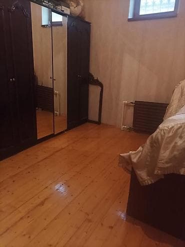 gencede ev: Lökbatan qəsəbəsi, 1-ci massivdə, 4 sot torpaq sahəsində tikilmiş — 3