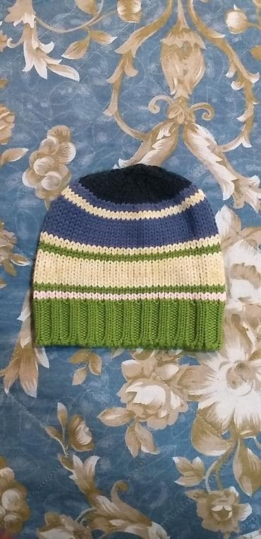 Yep yeni qalın 5 azn
1,2 yaş — 1