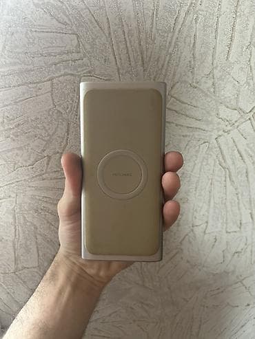 apple 10: Powerbank Samsung, 10000 mAh — 1