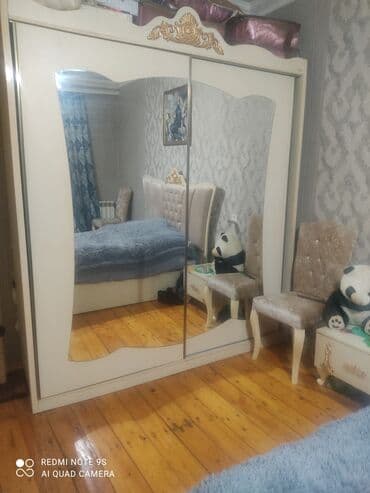 en yaxsi xalca yuma hansi: 20 yanvar ərazisində yeni tikilidə 2/16 mərtəbəsində 2 otağlı təmirli — 4