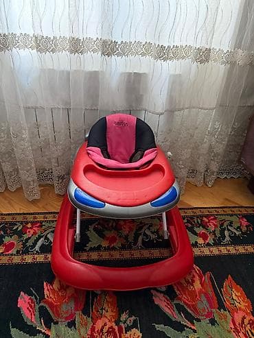 Digər tibbi məhsullar: Uşaq gəzdirəcəsi (yorğa) – Qırmızı/gümüşü korpus, çəhrayı-qara — 1