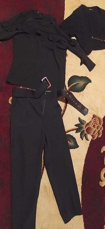 Sabirabadda qadın geyimi satlır 30azın lalafo.az -da Sabirabadda qadın geyimi satlır 30azın