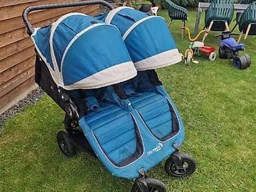 ekiz kolyaskasi: Əkizlər üçün araba — 1