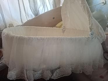 Ağ rəngli beşik/kolyaska tipli beşik - Oval forma, yumşaq və rahat — 9