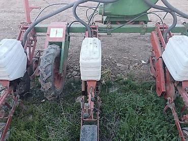 sepli traktorlar: Vakumlu səpin maşını – i-Tem - Tip: 6 cərgəli, vakum (hava sorucu) — 6