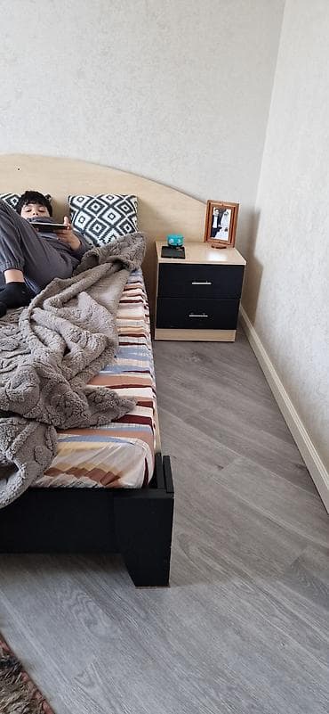 tumba modelleri: Təknəfərlik çarpayı, Tumba — 2