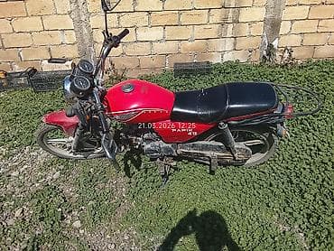 Papik 49 motosiklet - Rəng: qırmızı - Həcmi: 49cc sinfi (gündəlik