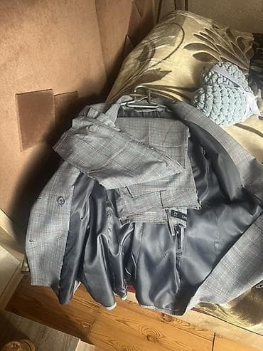 Baş geyimləri: İCONO qadın kostyumu – pencək və salvar dəsti - Ölçü: 42 (etiketdə — 5